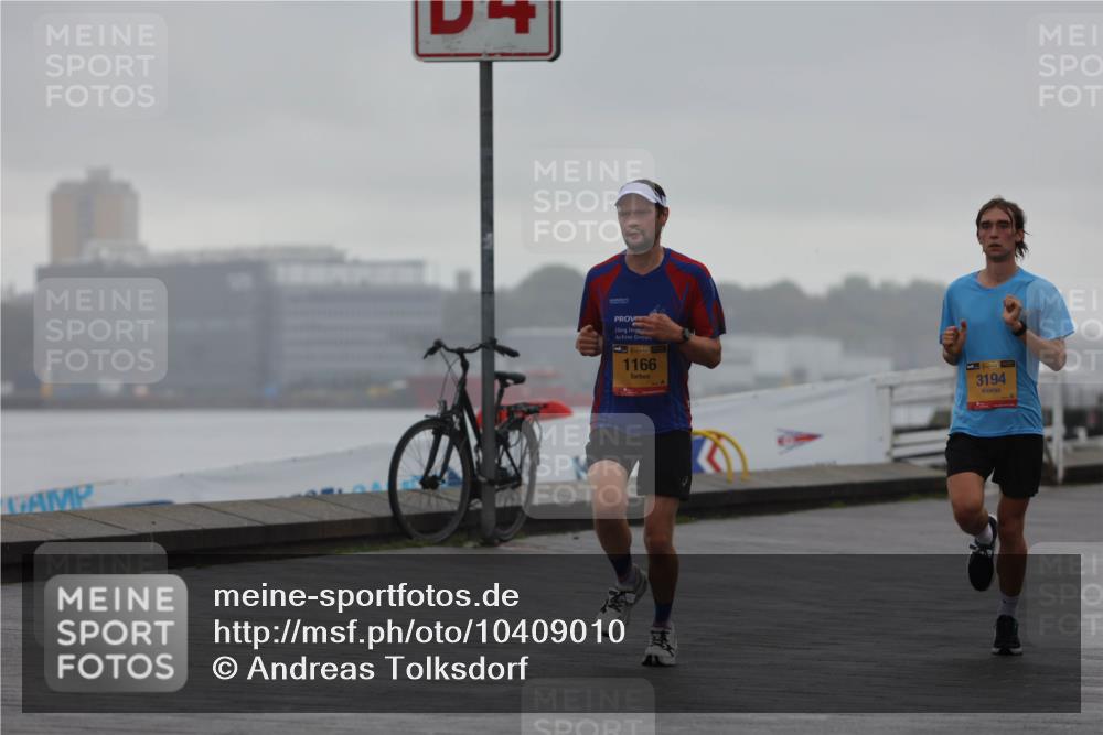 13.09.2026 - Kiel Lauf Andreas Tolksdorf http://msf.ph/oto/10409010 13.09.2026 11:41:54 Kiellinie 11, 39, 1166, 1, 38, 3194 meine-sportfotos.de