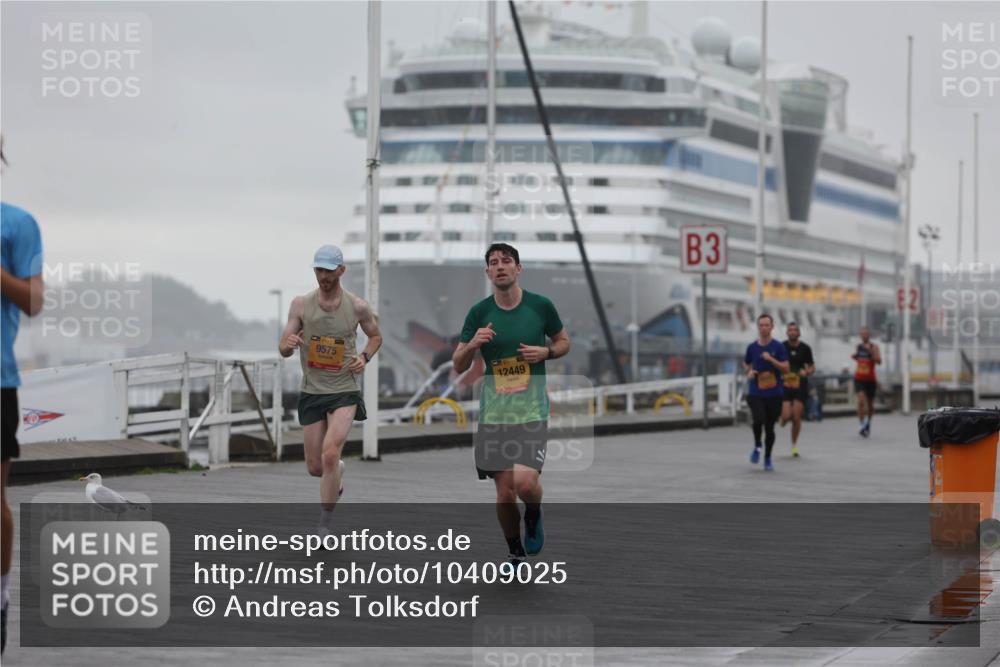 13.09.2026 - Kiel Lauf Andreas Tolksdorf http://msf.ph/oto/10409025 13.09.2026 11:41:56 Kiellinie 9575, 12449, 3, 2 meine-sportfotos.de