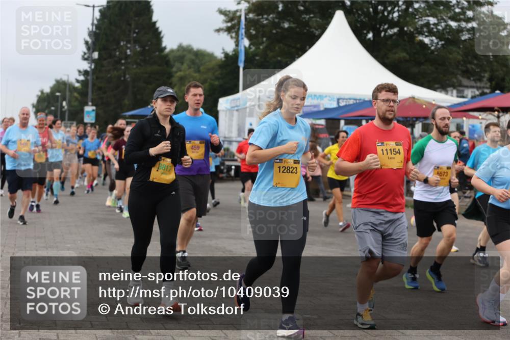 13.09.2026 - Kiel Lauf Andreas Tolksdorf http://msf.ph/oto/10409039 13.09.2026 10:00:41 Kiellinie 8812, 459, 39, 12823, 11154, 5573 meine-sportfotos.de
