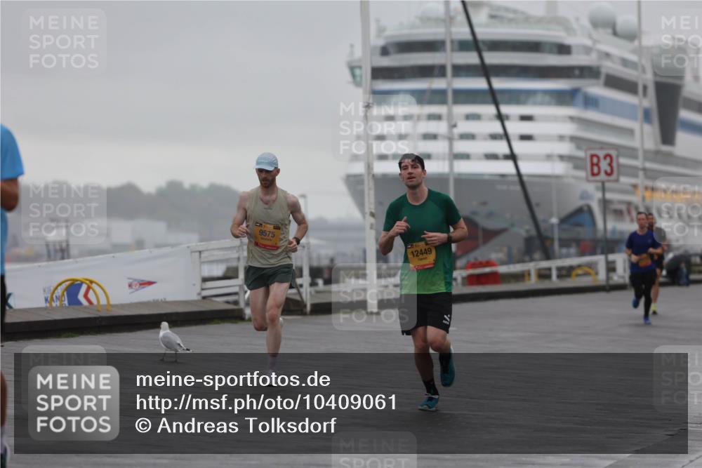 13.09.2026 - Kiel Lauf Andreas Tolksdorf http://msf.ph/oto/10409061 13.09.2026 11:41:56 Kiellinie 9575, 12449, 3 meine-sportfotos.de