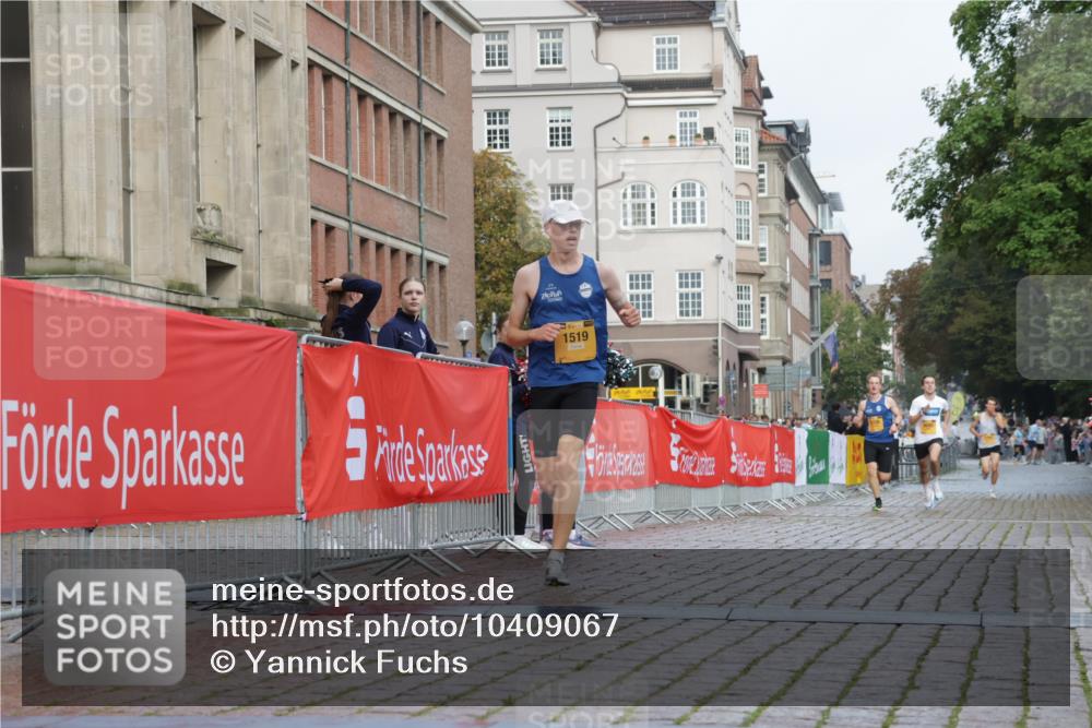 13.09.2026 - Kiel Lauf Yannick Fuchs http://msf.ph/oto/10409067 13.09.2026 09:31:33 Ziel 1519, 5339, 6685, 1515, 2409, 12703 meine-sportfotos.de