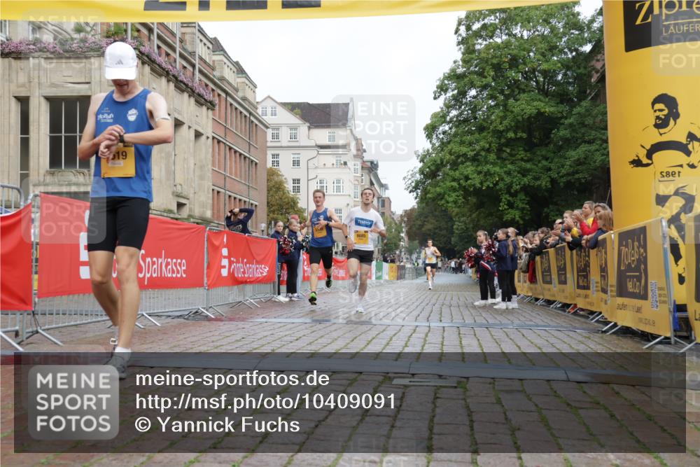 13.09.2026 - Kiel Lauf Yannick Fuchs http://msf.ph/oto/10409091 13.09.2026 09:31:36 Ziel 1519, 2409, 5339, 6685, 1515, 12703 meine-sportfotos.de