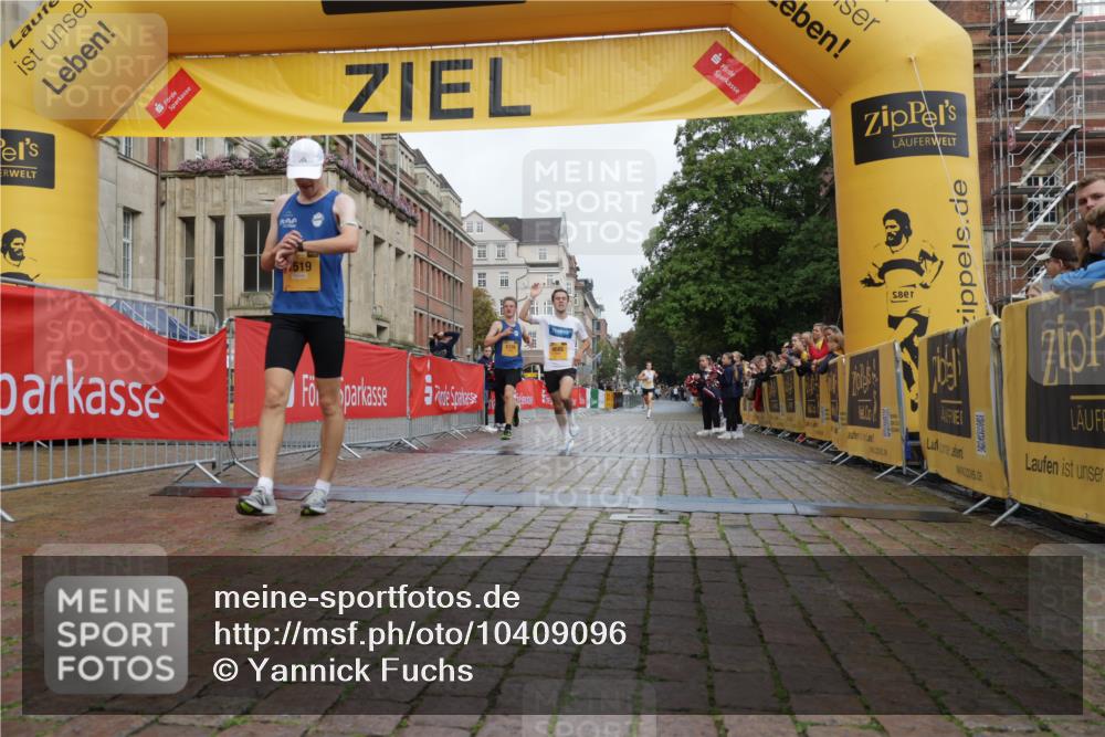 13.09.2026 - Kiel Lauf Yannick Fuchs http://msf.ph/oto/10409096 13.09.2026 09:31:37 Ziel 1519, 2409, 5339, 6685, 1515, 12703 meine-sportfotos.de