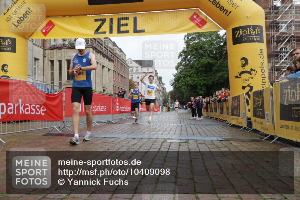 13.09.2026 - Kiel Lauf Yannick Fuchs http://msf.ph/oto/10409098 13.09.2026 09:31:37 Ziel 1519, 2409, 5339, 6685, 1515, 12703 meine-sportfotos.de