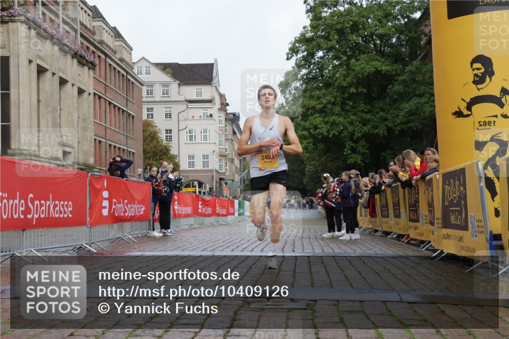 13.09.2026 - Kiel Lauf Yannick Fuchs http://msf.ph/oto/10409126 13.09.2026 09:31:42 Ziel 1515, 2409, 5339, 6685, 1519 meine-sportfotos.de