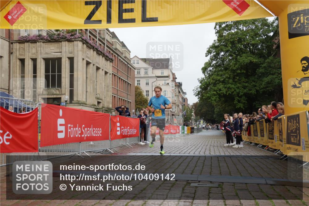13.09.2026 - Kiel Lauf Yannick Fuchs http://msf.ph/oto/10409142 13.09.2026 09:31:47 Ziel 1515, 2409, 1519, 5339, 6685 meine-sportfotos.de