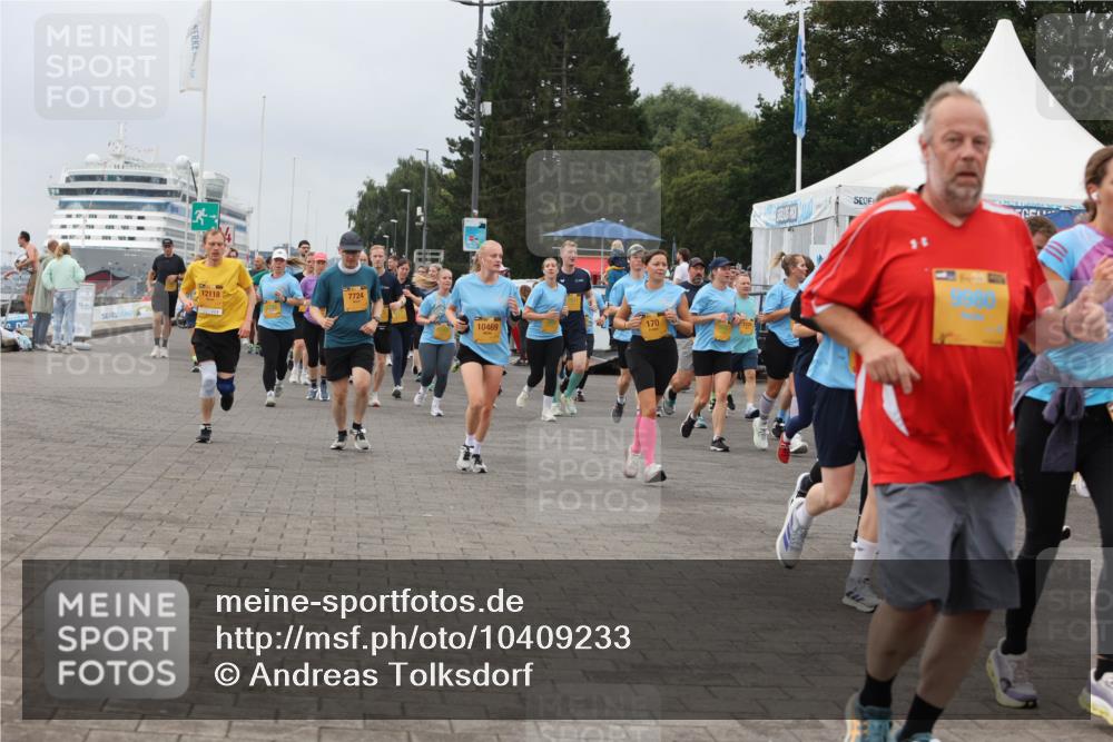 13.09.2026 - Kiel Lauf Andreas Tolksdorf http://msf.ph/oto/10409233 13.09.2026 10:00:48 Kiellinie 12118, 7724, 10469, 170 meine-sportfotos.de