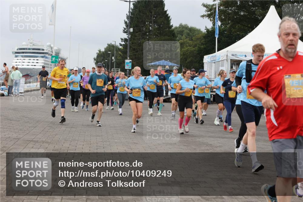 13.09.2026 - Kiel Lauf Andreas Tolksdorf http://msf.ph/oto/10409249 13.09.2026 10:00:48 Kiellinie 12118, 024, 7724, 1724, 10469, 70, 2174 meine-sportfotos.de