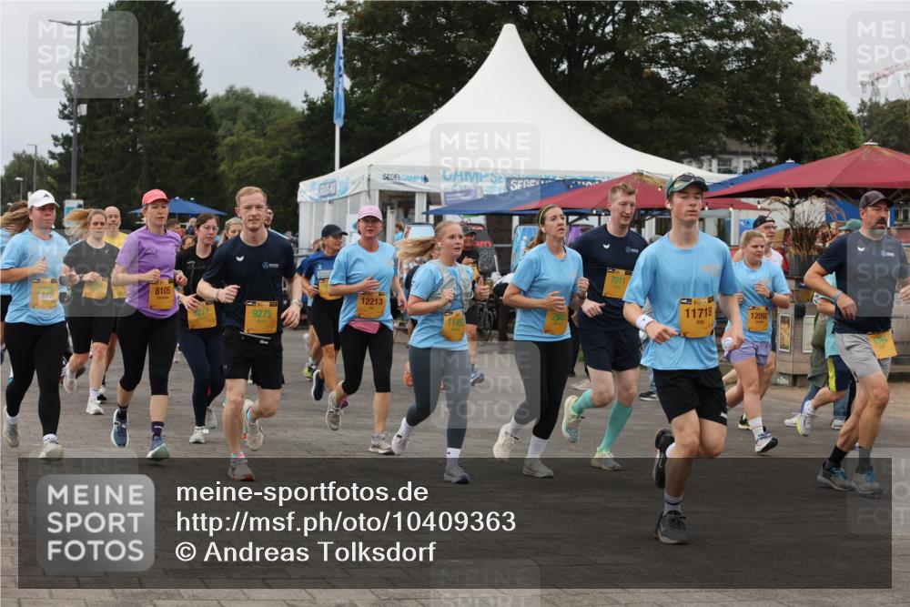 13.09.2026 - Kiel Lauf Andreas Tolksdorf http://msf.ph/oto/10409363 13.09.2026 10:00:53 Kiellinie 2796, 8105, 12213, 271, 9275, 2683, 7011, 39, 11718, 12092 meine-sportfotos.de