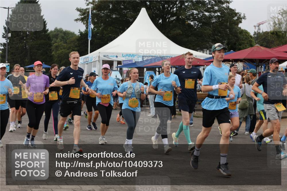 13.09.2026 - Kiel Lauf Andreas Tolksdorf http://msf.ph/oto/10409373 13.09.2026 10:00:53 Kiellinie 8051, 9275, 8105, 12213, 11453, 2683, 7011, 12092 meine-sportfotos.de