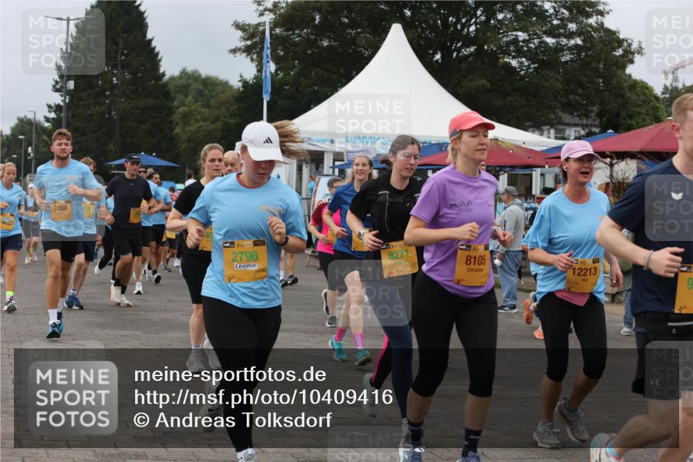 13.09.2026 - Kiel Lauf Andreas Tolksdorf http://msf.ph/oto/10409416 13.09.2026 10:00:55 Kiellinie 2000, 39, 2796, 39, 8271, 8105, 38, 12213 meine-sportfotos.de