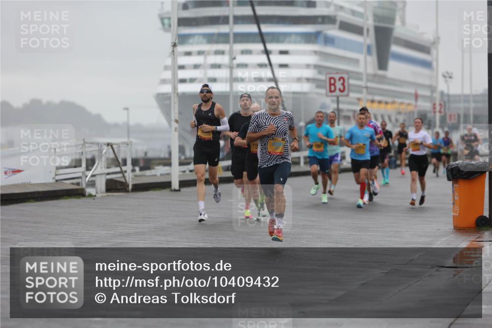 13.09.2026 - Kiel Lauf Andreas Tolksdorf http://msf.ph/oto/10409432 13.09.2026 11:42:26 Kiellinie 3 meine-sportfotos.de