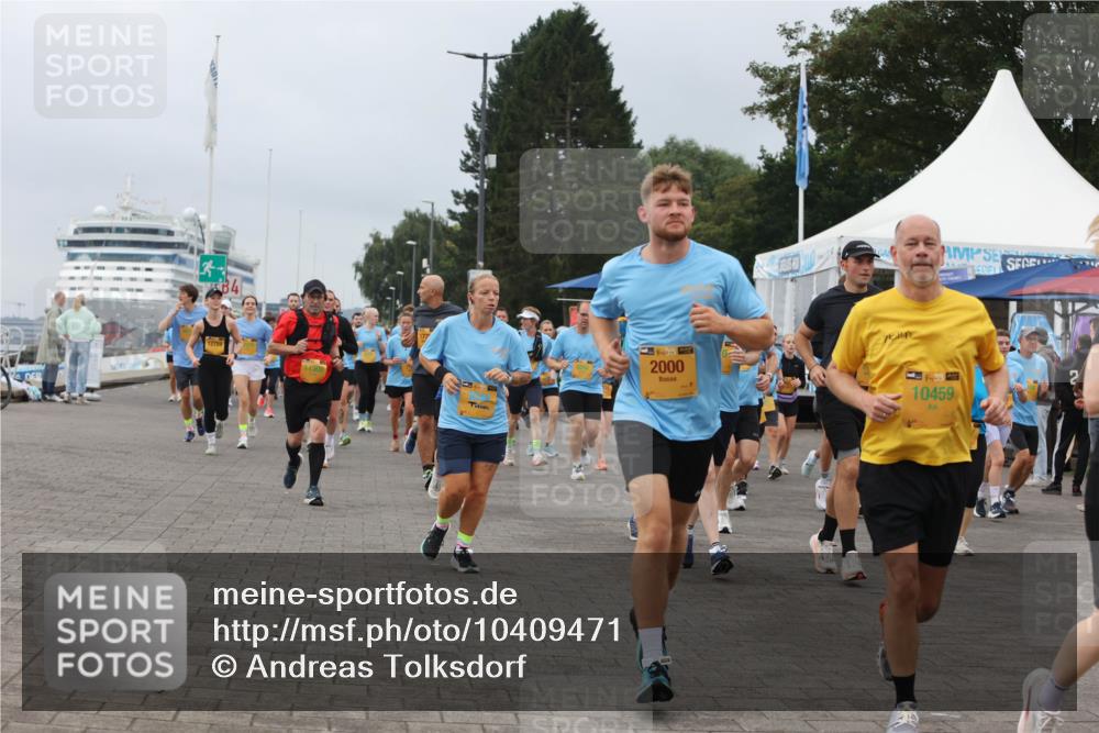 13.09.2026 - Kiel Lauf Andreas Tolksdorf http://msf.ph/oto/10409471 13.09.2026 10:00:57 Kiellinie 12759, 11308, 39, 2000, 39, 10459 meine-sportfotos.de