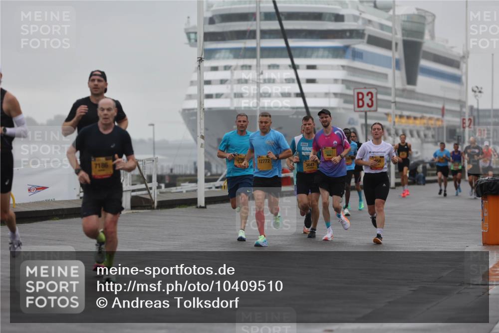 13.09.2026 - Kiel Lauf Andreas Tolksdorf http://msf.ph/oto/10409510 13.09.2026 11:42:30 Kiellinie 396, 7186, 12772, 3, 56, 3643, 2 meine-sportfotos.de