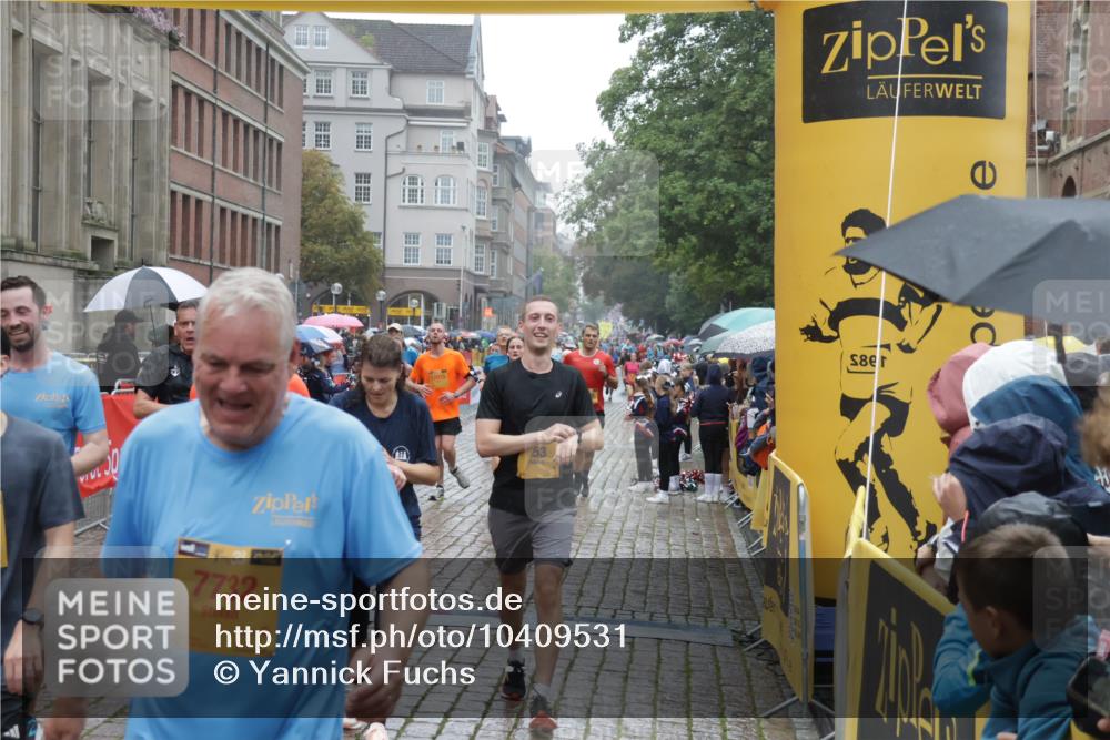 13.09.2026 - Kiel Lauf Yannick Fuchs http://msf.ph/oto/10409531 13.09.2026 10:38:22 Ziel 1974, 2275, 2505, 2897, 3307, 4009, 4411, 4465, 5048, 5136, 5425, 5440, 5706, 5780, 6774, 7130, 7235, 8573, 9246, 9993, 10044, 10439, 10652, 10849, 10959, 11303, 12276, 12366, 12674, 12776, 228, 265, 453, 701, 861, 1193, 1326, 1481, 1700, 2275, 2358, 2361, 2538, 2792, 2897, 3566, 4226, 4255, 4540, 4832, 5122, 5357, 5429, 5831, 5972, 6463, 6675, 6769, 6964, 7682, 7775, 7830, 8560, 9230, 9250, 11168, 12015, 12313, 12674, 69, 197, 1192, 4052, 4241, 4514, 4659, 5982 meine-sportfotos.de