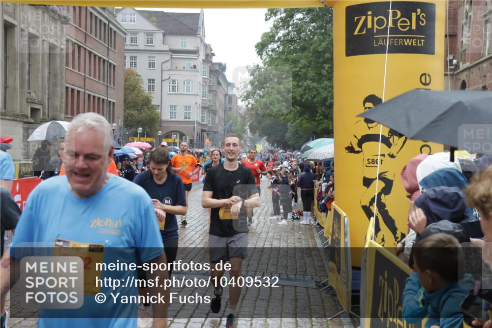 13.09.2026 - Kiel Lauf Yannick Fuchs http://msf.ph/oto/10409532 13.09.2026 10:38:22 Ziel 1974, 2275, 2505, 2897, 3307, 4009, 4411, 4465, 5048, 5136, 5425, 5440, 5706, 5780, 6774, 7130, 7235, 8573, 9246, 9993, 10044, 10439, 10652, 10849, 10959, 11303, 12276, 12366, 12674, 12776, 228, 265, 453, 701, 861, 1193, 1326, 1481, 1700, 2275, 2358, 2361, 2538, 2792, 2897, 3566, 4226, 4255, 4540, 4832, 5122, 5357, 5429, 5831, 5972, 6463, 6675, 6769, 6964, 7682, 7775, 7830, 8560, 9230, 9250, 11168, 12015, 12313, 12674, 69, 197, 1192, 4052, 4241, 4514, 4659, 5982 meine-sportfotos.de