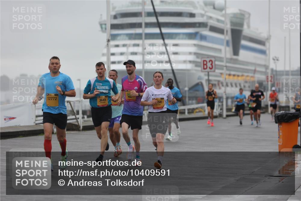 13.09.2026 - Kiel Lauf Andreas Tolksdorf http://msf.ph/oto/10409591 13.09.2026 11:42:32 Kiellinie 12772, 3643, 56, 3 meine-sportfotos.de