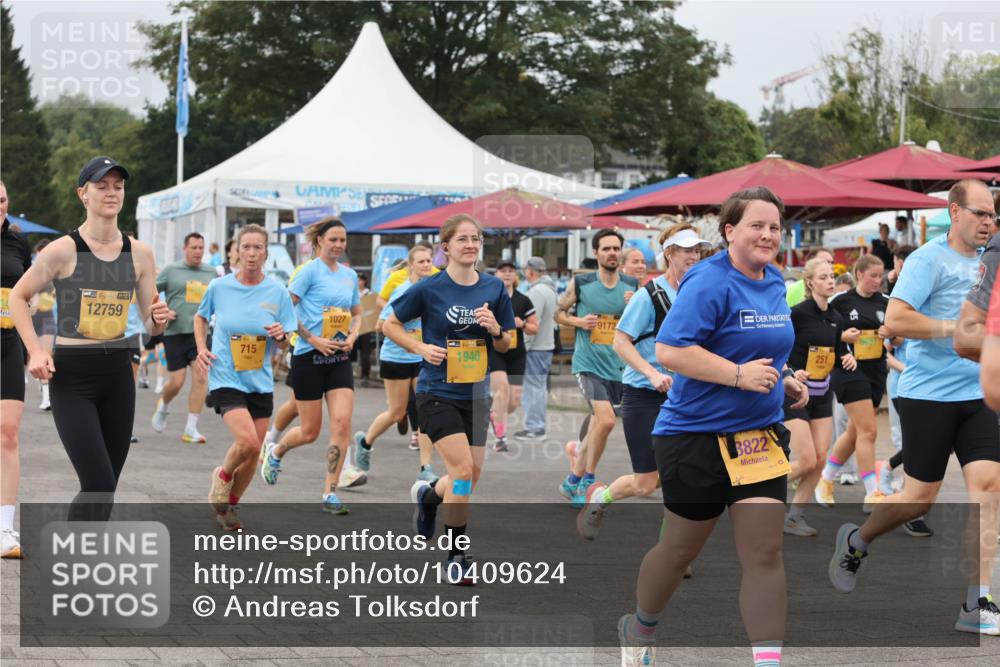 13.09.2026 - Kiel Lauf Andreas Tolksdorf http://msf.ph/oto/10409624 13.09.2026 10:01:02 Kiellinie 12759, 1027, 9172, 715, 1940, 251, 66971, 3822 meine-sportfotos.de