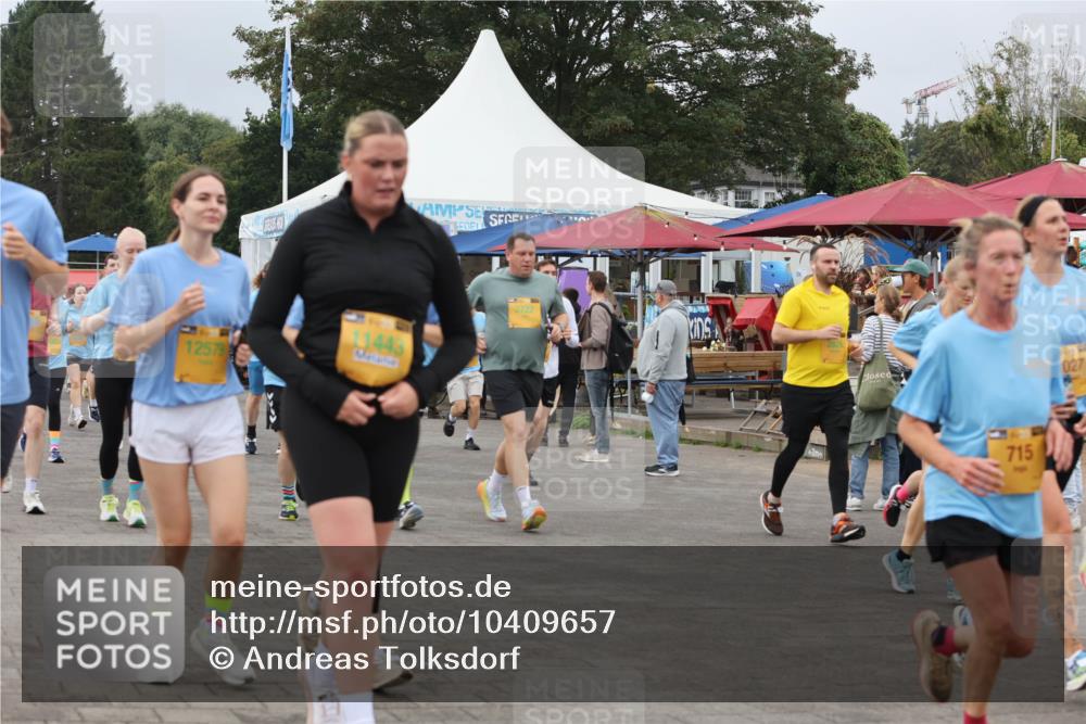13.09.2026 - Kiel Lauf Andreas Tolksdorf http://msf.ph/oto/10409657 13.09.2026 10:01:04 Kiellinie 11443, 12579, 715, 027 meine-sportfotos.de