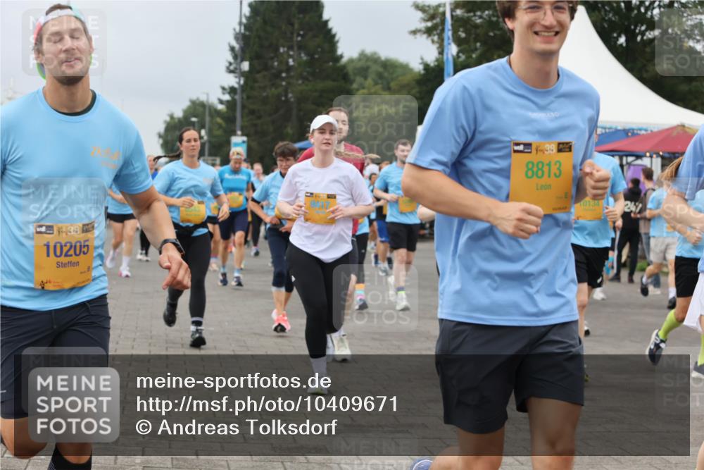 13.09.2026 - Kiel Lauf Andreas Tolksdorf http://msf.ph/oto/10409671 13.09.2026 10:01:05 Kiellinie 38, 10205, 4, 38, 8813, 10134, 247 meine-sportfotos.de