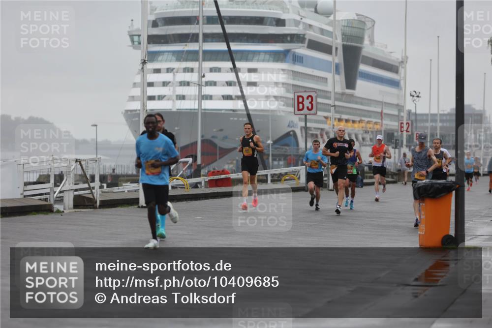 13.09.2026 - Kiel Lauf Andreas Tolksdorf http://msf.ph/oto/10409685 13.09.2026 11:42:36 Kiellinie 3, 2, 11240 meine-sportfotos.de