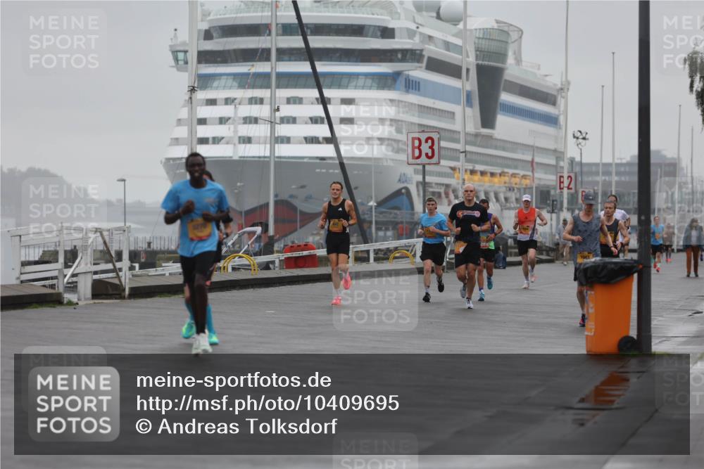 13.09.2026 - Kiel Lauf Andreas Tolksdorf http://msf.ph/oto/10409695 13.09.2026 11:42:36 Kiellinie 3, 2 meine-sportfotos.de