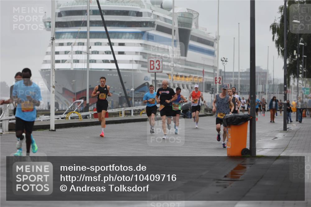 13.09.2026 - Kiel Lauf Andreas Tolksdorf http://msf.ph/oto/10409716 13.09.2026 11:42:37 Kiellinie 3, 22 meine-sportfotos.de