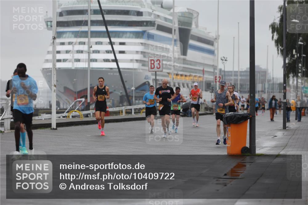13.09.2026 - Kiel Lauf Andreas Tolksdorf http://msf.ph/oto/10409722 13.09.2026 11:42:37 Kiellinie 5270, 3, 2, 11240, 11272, 1043 meine-sportfotos.de