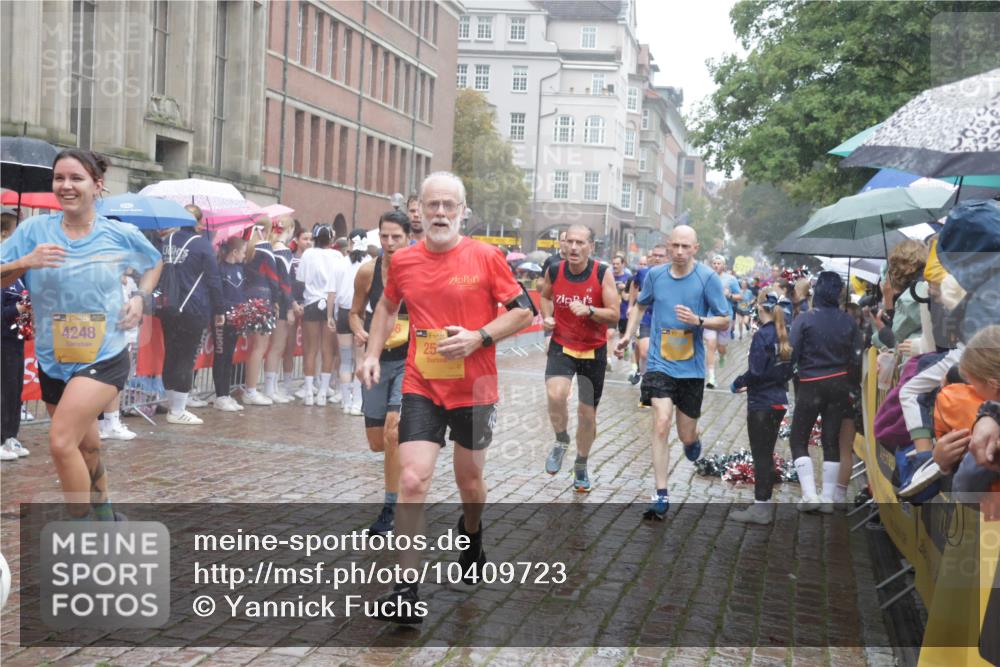 13.09.2026 - Kiel Lauf Yannick Fuchs http://msf.ph/oto/10409723 13.09.2026 10:40:17 Ziel 338, 529, 1096, 1810, 2145, 2313, 4374, 4442, 4457, 4688, 5029, 7156, 7165, 7587, 7984, 8168, 8187, 8680, 9086, 9489, 9535, 9658, 9983, 10256, 10532, 10870, 11888, 12209, 12445, 12471, 246, 523, 1147, 1371, 1631, 1786, 2159, 2514, 2525, 3110, 3322, 3593, 3770, 3949, 4248, 4443, 4824, 4845, 4932, 5816, 5942, 5985, 7180, 7200, 7259, 7379, 7466, 7472, 7837, 8139, 8207, 8805, 9080, 9294, 9534, 9992, 10025, 10156, 10337, 10596, 10995, 11003, 11250, 12415 meine-sportfotos.de