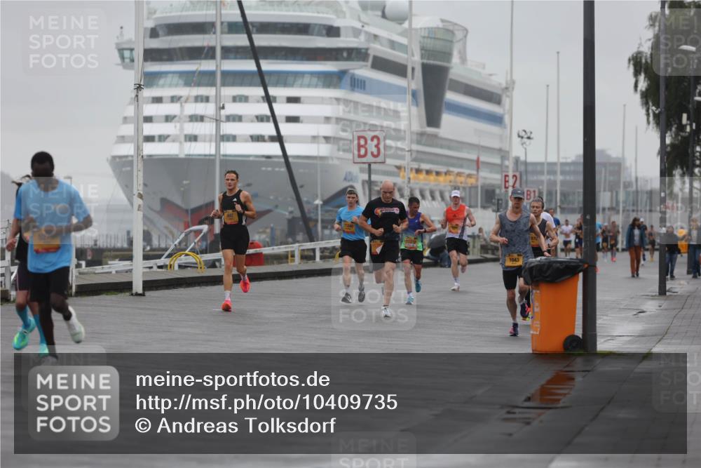 13.09.2026 - Kiel Lauf Andreas Tolksdorf http://msf.ph/oto/10409735 13.09.2026 11:42:37 Kiellinie 3, 2, 1, 11240, 11272, 1043, 1970 meine-sportfotos.de