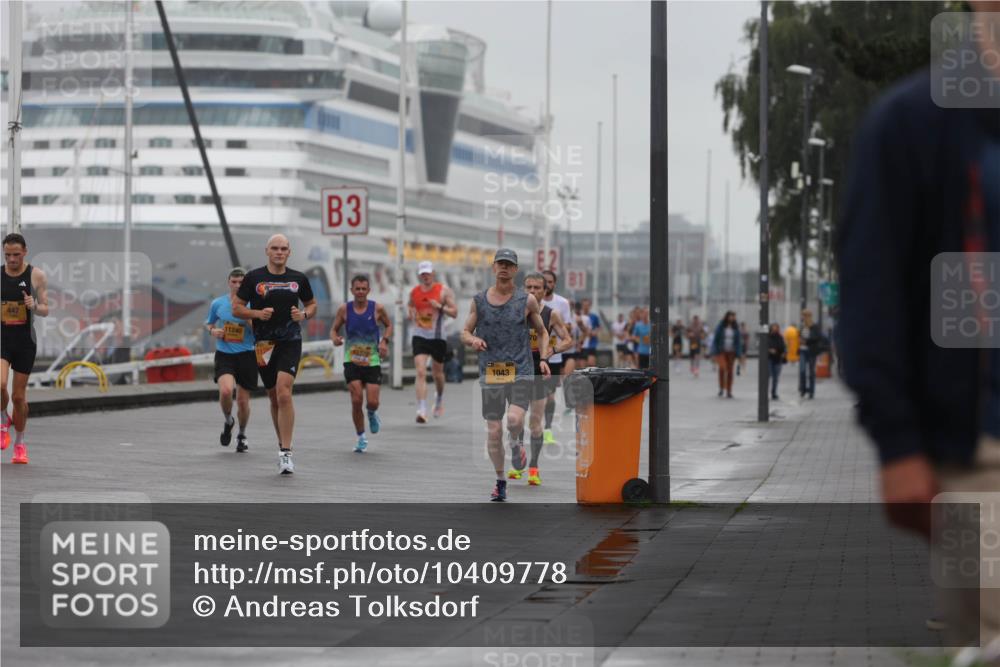 13.09.2026 - Kiel Lauf Andreas Tolksdorf http://msf.ph/oto/10409778 13.09.2026 11:42:39 Kiellinie 3 meine-sportfotos.de