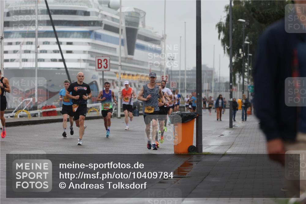 13.09.2026 - Kiel Lauf Andreas Tolksdorf http://msf.ph/oto/10409784 13.09.2026 11:42:39 Kiellinie 11240, 3, 1043, 70, 81 meine-sportfotos.de