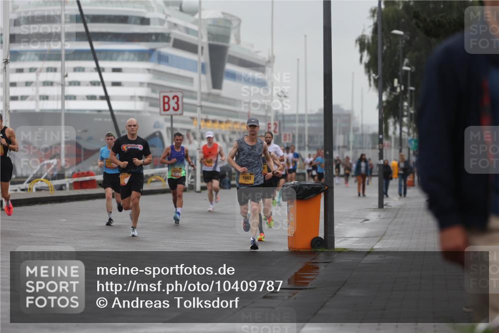 13.09.2026 - Kiel Lauf Andreas Tolksdorf http://msf.ph/oto/10409787 13.09.2026 11:42:39 Kiellinie 3, 11272, 1043 meine-sportfotos.de