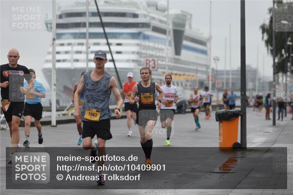 13.09.2026 - Kiel Lauf Andreas Tolksdorf http://msf.ph/oto/10409901 13.09.2026 11:42:44 Kiellinie 1129, 11240, 112, 1043, 3, 1, 39, 1970 meine-sportfotos.de