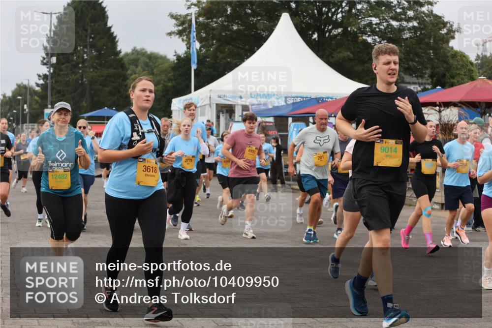 13.09.2026 - Kiel Lauf Andreas Tolksdorf http://msf.ph/oto/10409950 13.09.2026 10:01:15 Kiellinie 38, 12482, 38, 3618, 3775, 4902, 201, 38, 9014 meine-sportfotos.de