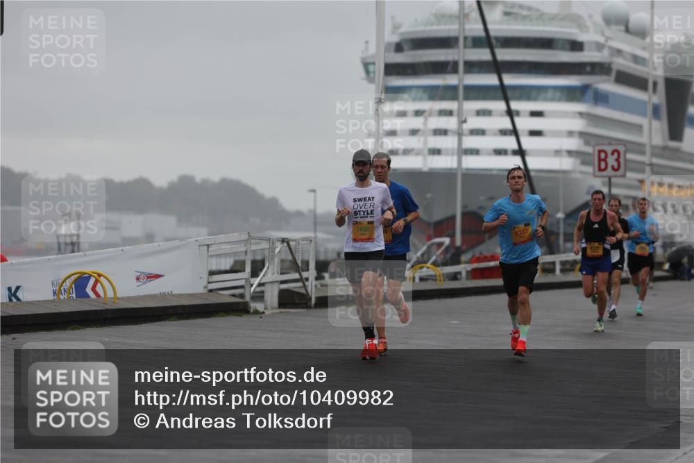 13.09.2026 - Kiel Lauf Andreas Tolksdorf http://msf.ph/oto/10409982 13.09.2026 11:42:59 Kiellinie 1492, 6333, 8371, 3 meine-sportfotos.de