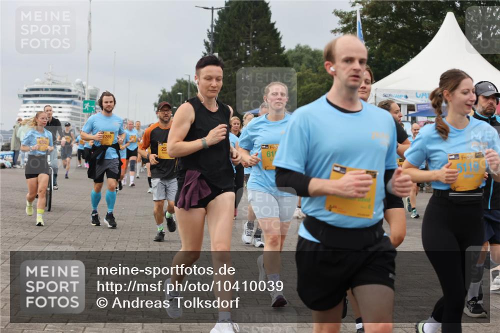 13.09.2026 - Kiel Lauf Andreas Tolksdorf http://msf.ph/oto/10410039 13.09.2026 10:01:19 Kiellinie 6752, 1289, 25, 39, 61, 5119 meine-sportfotos.de