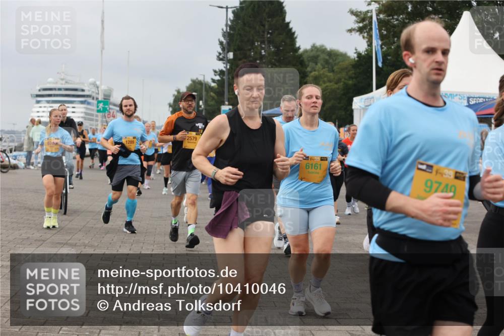 13.09.2026 - Kiel Lauf Andreas Tolksdorf http://msf.ph/oto/10410046 13.09.2026 10:01:19 Kiellinie 670, 847, 1289, 2579, 4, 38, 6161, 39, 9749 meine-sportfotos.de