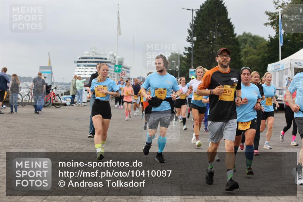 13.09.2026 - Kiel Lauf Andreas Tolksdorf http://msf.ph/oto/10410097 13.09.2026 10:01:21 Kiellinie 6752, 84, 39, 1289, 39, 2579, 11166, 0777 meine-sportfotos.de
