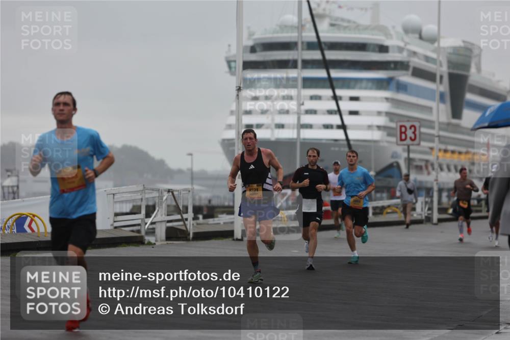 13.09.2026 - Kiel Lauf Andreas Tolksdorf http://msf.ph/oto/10410122 13.09.2026 11:43:03 Kiellinie 3 meine-sportfotos.de