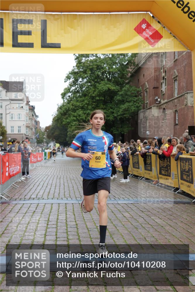 13.09.2026 - Kiel Lauf Yannick Fuchs http://msf.ph/oto/10410208 13.09.2026 09:33:15 Ziel 60, 6682, 2162, 3728, 11516, 7305, 8092, 10404, 7958 meine-sportfotos.de
