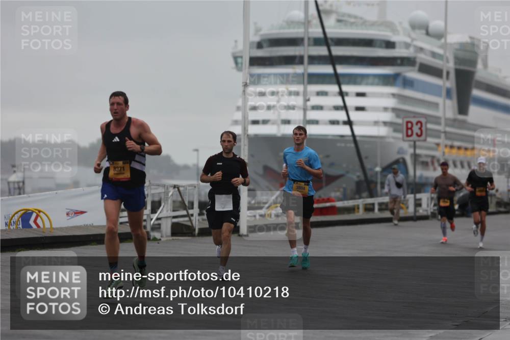13.09.2026 - Kiel Lauf Andreas Tolksdorf http://msf.ph/oto/10410218 13.09.2026 11:43:05 Kiellinie 8371, 3, 3884, 11 meine-sportfotos.de