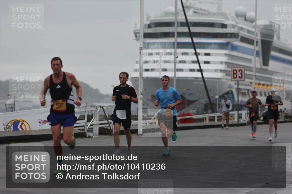 13.09.2026 - Kiel Lauf Andreas Tolksdorf http://msf.ph/oto/10410236 13.09.2026 11:43:05 Kiellinie 8371, 3884, 33, 3 meine-sportfotos.de
