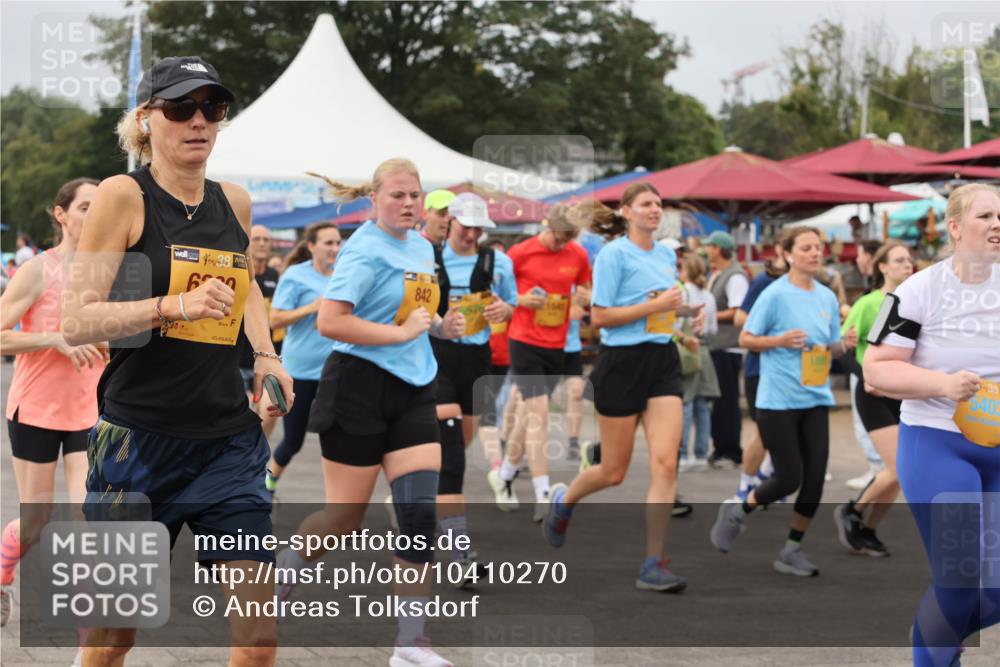 13.09.2026 - Kiel Lauf Andreas Tolksdorf http://msf.ph/oto/10410270 13.09.2026 10:01:27 Kiellinie 6, 842, 1, 39 meine-sportfotos.de