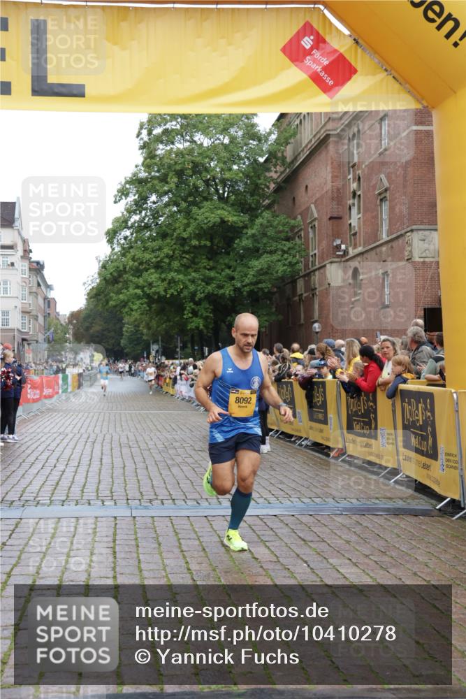13.09.2026 - Kiel Lauf Yannick Fuchs http://msf.ph/oto/10410278 13.09.2026 09:33:28 Ziel 6682, 7305, 8092, 60, 2162, 11516, 1246, 6681, 10069, 10404, 12831, 3728 meine-sportfotos.de
