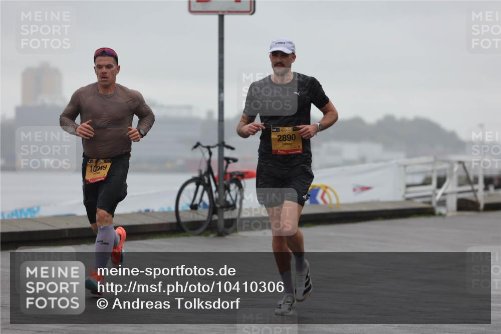 13.09.2026 - Kiel Lauf Andreas Tolksdorf http://msf.ph/oto/10410306 13.09.2026 11:43:15 Kiellinie 1029, 38, 2890 meine-sportfotos.de