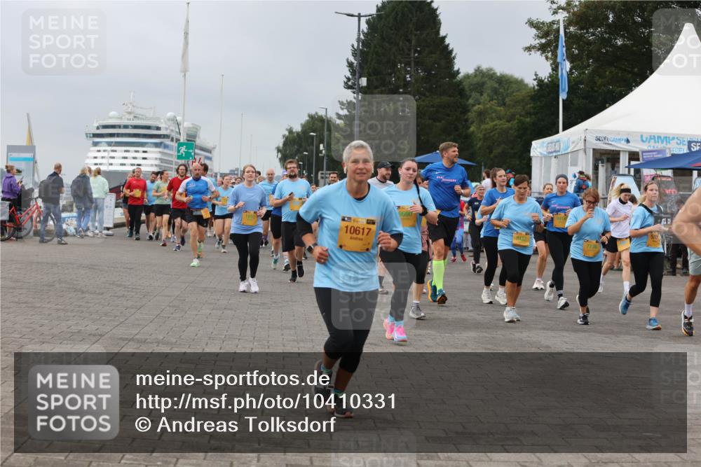 13.09.2026 - Kiel Lauf Andreas Tolksdorf http://msf.ph/oto/10410331 13.09.2026 10:01:29 Kiellinie 4, 38, 10617, 1, 3, 9690, 9132 meine-sportfotos.de