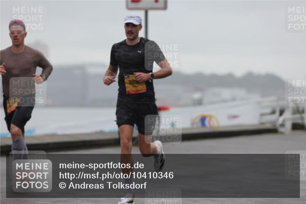 13.09.2026 - Kiel Lauf Andreas Tolksdorf http://msf.ph/oto/10410346 13.09.2026 11:43:16 Kiellinie 289 meine-sportfotos.de