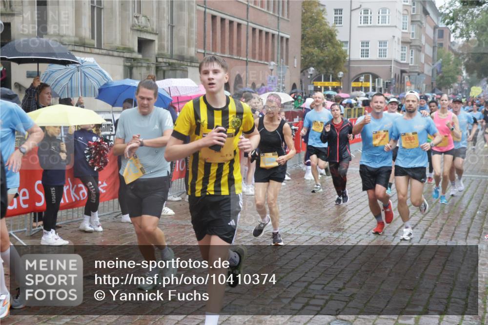 13.09.2026 - Kiel Lauf Yannick Fuchs http://msf.ph/oto/10410374 13.09.2026 10:41:10 Ziel 973, 1781, 1785, 2825, 2892, 2898, 3363, 3464, 3952, 4286, 4527, 4624, 4662, 4691, 4797, 5916, 6340, 6461, 6565, 6654, 7405, 7615, 8246, 9349, 9527, 9539, 10680, 10794, 11228, 11526, 11632, 11833, 12035, 12494, 35, 337, 393, 837, 1037, 1342, 1427, 1603, 1971, 2052, 2096, 2499, 2561, 2818, 2898, 3257, 3339, 3415, 3464, 3524, 3535, 3841, 4131, 4431, 4712, 5043, 5086, 5319, 5388, 5509, 6301, 6397, 6504, 6709, 6793, 7499, 7537, 7655, 8246, 8955, 827, 849, 1985, 3339, 5086, 6632 meine-sportfotos.de