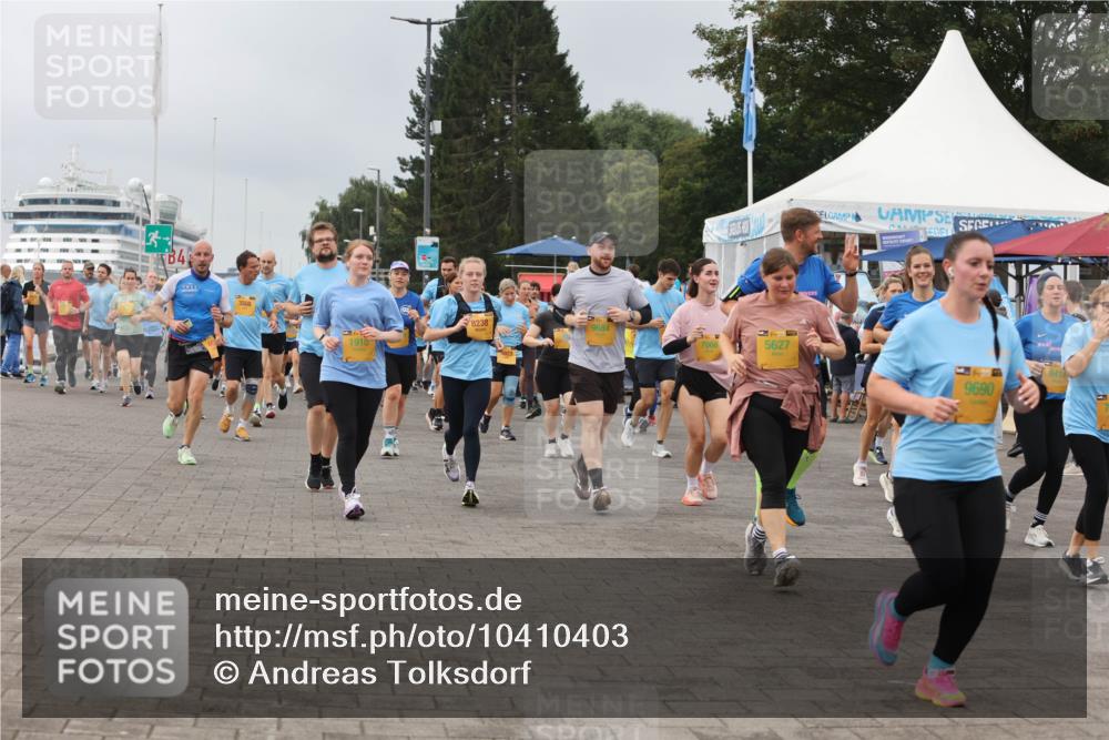 13.09.2026 - Kiel Lauf Andreas Tolksdorf http://msf.ph/oto/10410403 13.09.2026 10:01:31 Kiellinie 4, 8238, 9684, 7066, 5627, 9690 meine-sportfotos.de